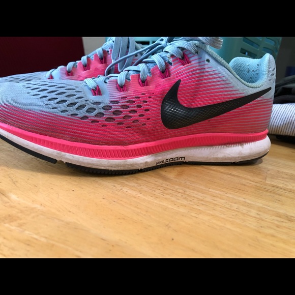 NIKE AUTHENTIC PEGASUS 34 Sz 9 - Picture 6 of 6